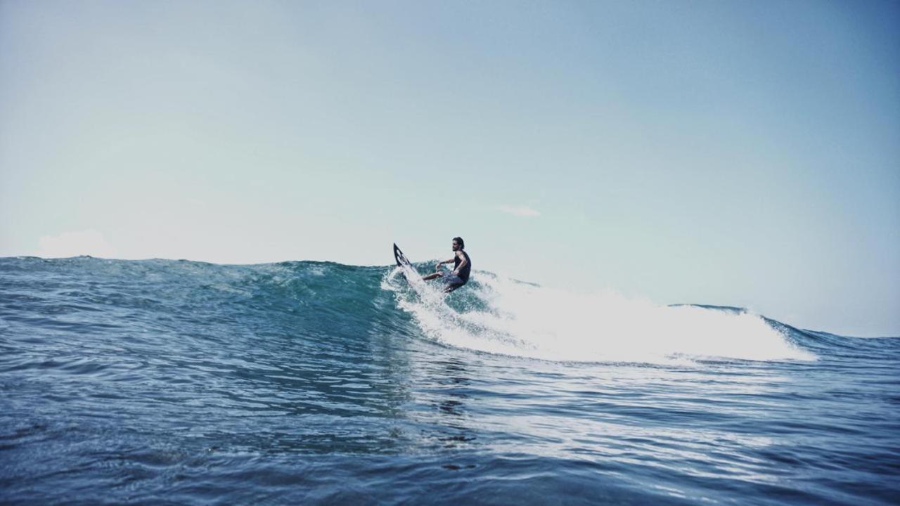 Ram'S Surfing Beach,米迪加马东 外观 照片